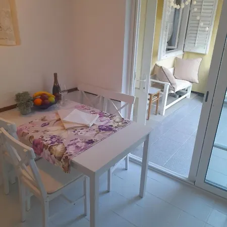 Rab-centar 4*