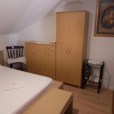 Rab-centar Guest house Rab Town