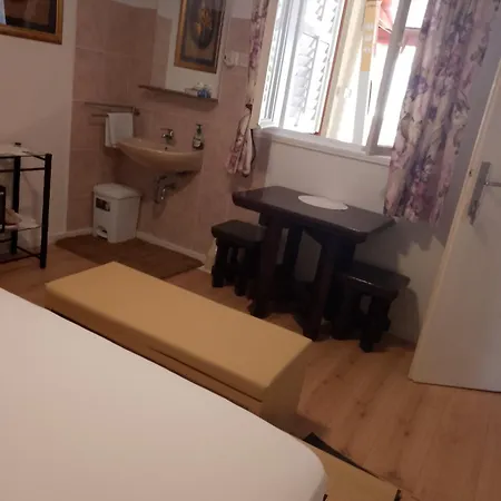 Guest house Rab-centar Rab Town