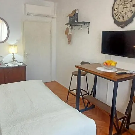 Rab-centar 4* راب