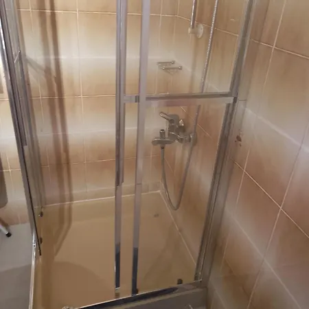 Vendégház Rab-centar